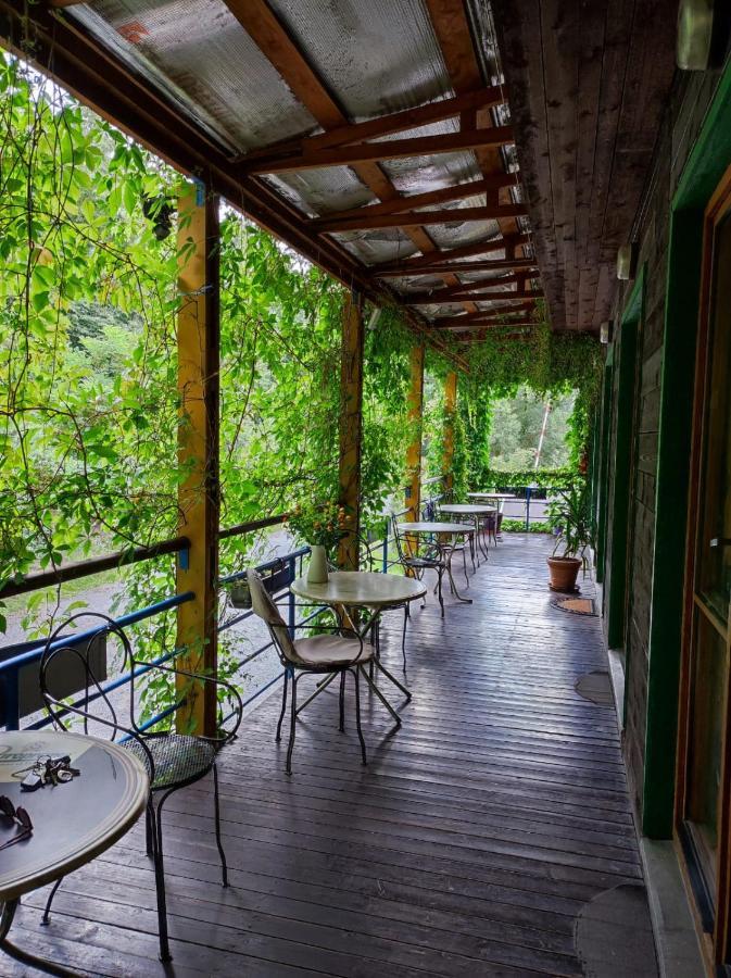Lavka Park Skochovice Hotel Vrané nad Vltavou Buitenkant foto